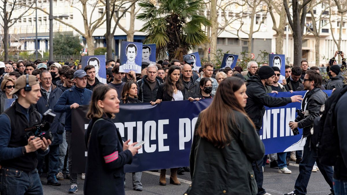 Tisíce lidí pochodovaly Lyonem na počest zabitého nacionalistického aktivisty